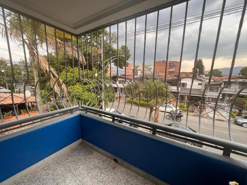 Отель Emporium Boutique Guadalupe Laureles Медельин Экстерьер фото